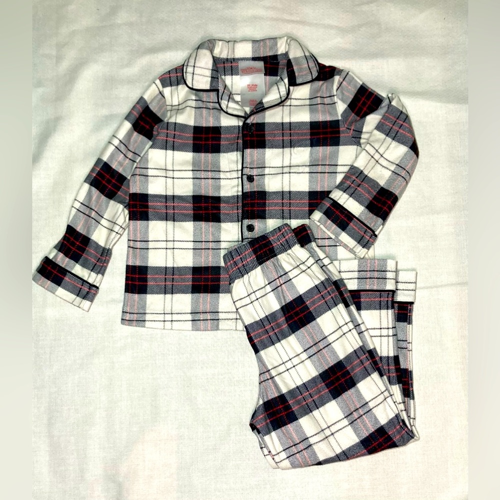 Wondershop Toddler pjs Sz 3T